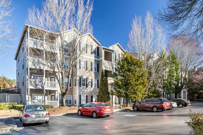 Avia at north springs